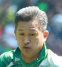 カズ、初の還暦Ｊリーガーへ！来季もＪ３福島でプレー「チャレンジを続けることを決断しました」期限付き移籍契約延長を発表
