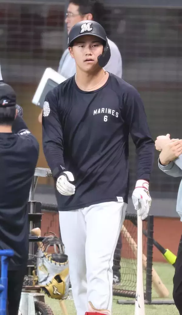 【ロッテ】両膝打撲で一時離脱の西川史礁が６試合ぶり「２番・右翼」でスタメン復帰