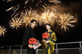 「横浜流星＆広瀬すず、劇中の花火大会に浴衣姿でサプライズ登場　ダブル主演映画ロケ地に凱旋」の画像1