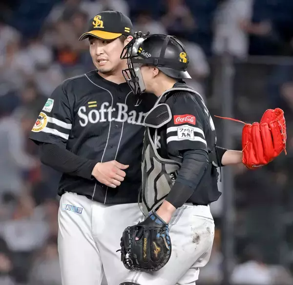 【ソフトバンク】小久保裕紀監督が試合前に監督室で守護神・杉山一樹を激励「今日もいく」前日失敗と同じ２点差を逃げ切る　優勝マジック２１