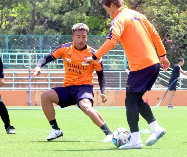 【Ｊ１清水】出場停止明けの住吉ジェラニレショーン　「特殊なやり方する」名古屋警戒も開幕戦の雪辱狙う