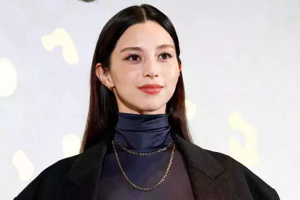 中条あやみ、司会務める「ＯＮＥ　ＣＨＡＮＣＥ」冒頭で“推し芸人”告白も千鳥・ノブ「オープニングから解散芸人の名前は…」