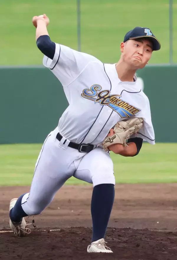 【高校野球】函館が函館ラサールに８―１コールド勝ち　昨年３月右肘剥離骨折の高野泰成が完全復活の６回１失点