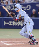 「【阪神】大山悠輔の打球が須山二塁塁審に当たる珍事に球場騒然　中日・松山晋也を強襲しヒットに　続く前川右京が倒れてゲームセット」の画像1