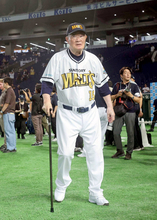 ８６歳・張本勲氏、５１歳・上原浩治氏と対決も１球でギブアップ→申告敬遠に変更…ドリームマッチ２０２６