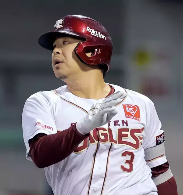 【楽天】 浅村栄斗が２軍合流後初アーチ　中堅方向への一発　７日に今季初の登録抹消　１軍では打率・２１７、９本塁打、３５打点