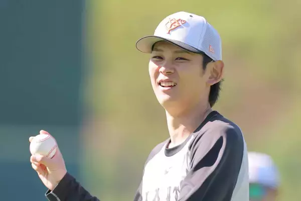 【セパ公示】（３日）巨人が泉圭輔を登録、山崎伊織を抹消、ヤクルトが石川雅規を登録