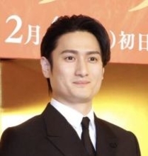 イケメン歌舞伎俳優・中村隼人、映画「国宝」の名シーン“おでこピン”に本音ズバリ「リアルな感じ。でも…」　