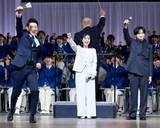 「【ミラノ五輪壮行会】中島健人が日本選手団へ「結唱」披露　坂本花織は感激「セクシーサンキュー！」」の画像1