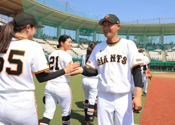 【女子野球】昨年Ｖの巨人がコールド発進…ヴィーナスリーグが開幕