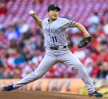 菅野智之　日本人最多の３勝目！　中地区首位のレッズ相手に５回１／３を４安打無失点、防御率も２・８４と２点台に突入