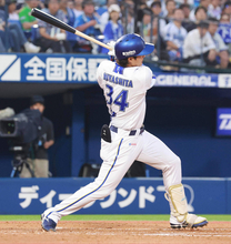 【ＤｅＮＡ】ドラ３ルーキー宮下朝陽が先制二塁打　得点圏打率３割９分１厘　幼少時の憧れは「超人」…勝てば球団通算４５００勝