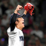 「【甲子園】出た～甲子園最速！横浜・織田翔希が１５６キロ…ＳＮＳも話題沸騰「怪物じゃん」「えぐすぎる」「語り継がれるレベル」」の画像1