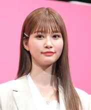 「めるる肉付きパーフェクト！」全身ピチピチ「身体のラインが」「スタイル良すぎ」「艶めかしいっ！」「いい女」