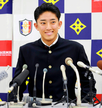 「報ステ」小木逸平アナ、織田翔希の米球界挑戦報じ「極めて異例です。あの大谷翔平投手も佐々木朗希投手も歩まなかった道…」