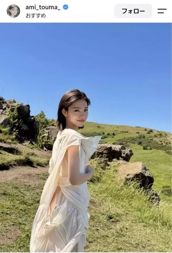當真あみ「ぜひ、見てください」自信の写真集オフショット！驚きの透明感に「女神様」「天女」「青空さえ、引き立て役」