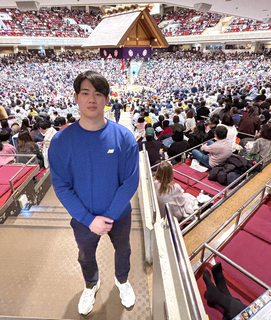 安青錦の来日時に共同生活を受け入れた山中新大さんが来場　新大関へエール「楽しんで、自分の相撲を取り切ってくれれば」