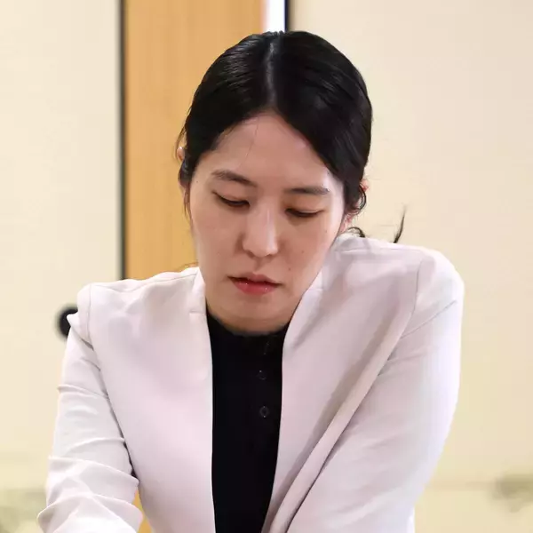 女流名人戦第２局で午後の対局再開が２０分遅延　