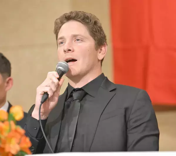 巨人新助っ投ハワード「ノリモトさん」共闘心待ち　「躍動感とても好き」昨季まで楽天で同僚