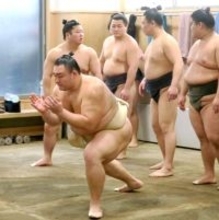 元大関・朝乃山が稽古再開　初場所の３連敗締めは「力不足」　学生時代に過ごした大阪での春場所へ「悔しさぶつける」