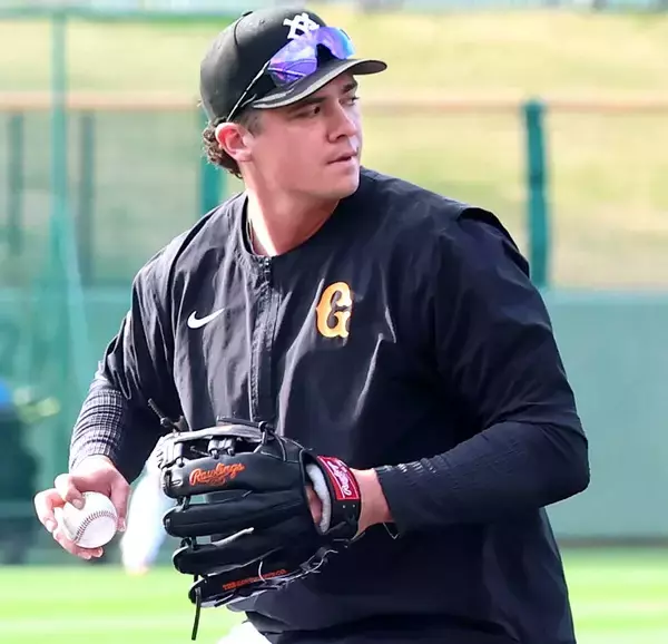 【巨人】ダルベックが体調不良で練習欠席　宿舎で静養　２１日の実戦デビューが不透明に