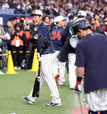 「お待たせ岡本和真が侍合流後初スタメン　１打席目は空振り三振　ＷＢＣ開幕前最後の試合で５番起用　」の画像1