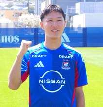 横浜ＦＭ　クラブ史上最年少の１６歳０日でプロ契約締結の三井寺眞が決意表明「早くからマリノスを代表する選手になりたい」