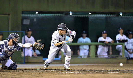 【ロッテ】９回に友杉篤輝が決勝セーフティースクイズ　守護神の横山陸人がその裏を締めて１３セーブ目