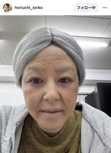 「一瞬誰かと」人気女優の「おばぁちゃんメイク」激変姿！「メイクの技術ってすごい」「目元で分かった」堀内敬子が投稿
