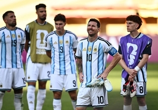 【Ｗ杯】アルゼンチンはシュート２本のみ“死闘続き”の代償大きく…ＣＢ２枚負傷交代で切り札投入の余力なし