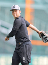 巨人・小笠原慎之介「最低ラインはそこ」６戦すべてＱＳ　抜群の安定感で虎に佐藤輝明にきょうリベンジ