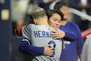 山本由伸がＰＳ史上初の快挙を達成　７回以上１０Ｋ、１四球以下、１００球未満を全クリア