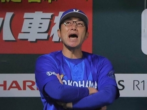 【ＤｅＮＡ】 相川亮二監督「選手の差ではない。小久保さんと私の差がここで出た」リーグ３位から日本シリーズ進出も４連敗で終戦