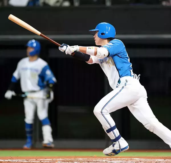 【日本ハム】清水優心が２１年以来５年ぶりの一発「ボスからアドバイスをもらって、その通り打席で表現できました」