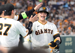 【巨人】「これを待ってた…！」山瀬慎之助、７年目でのプロ初本塁打に祝福の声続出　「きたぁぁぁぁぁぁぁぁぁ」「長かったな」