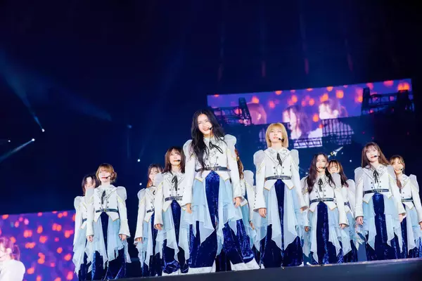 櫻坂４６、初の国立競技場公演で感涙「本当に立てて幸せ」７万人を動員　ドローン４００台使用した演出も