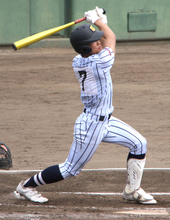 【高校野球】東海大菅生が両校計２８得点の乱打戦制す！　主将・吉本「若林監督のために甲子園へ行く」…西東京大会