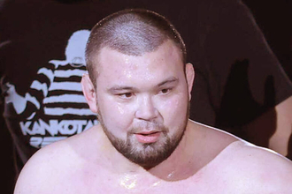 「マジで知らない歌を…」ウルフアロン、地方巡業先のパブで常連客と交流「『思ってた人と違うね』みたいに言われて…」