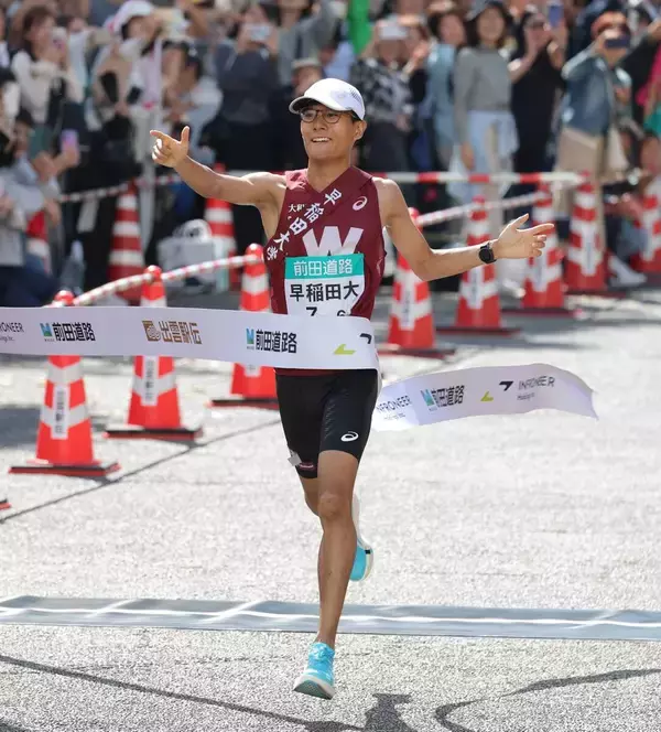 【出雲駅伝】暑さ対策によるスタート時間変更で超高速レース化　７チームが大会記録より速くゴール　優勝の早大は従来の記録を１分５５秒更新