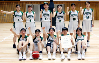 バスケットボール　札幌選抜男女アベックＶ、成年女子・ガード森岡かりん２４得点で最優秀選手賞