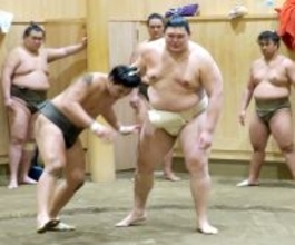 横綱・大の里　左肩負傷後初の実戦　「色々なことを試した」、躍進の２５年は「怒とうの１年。あっという間」