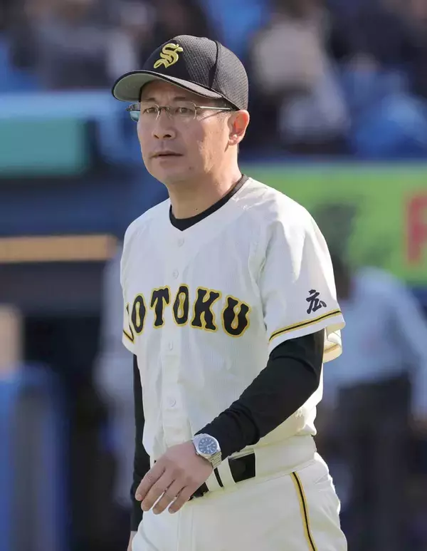 【センバツ】竹丸和幸先輩やりました！　巨人ドラフト１位の母校・崇徳が天国の応武篤良さんにささげる３３年ぶり出場