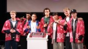 「そんなことある！？」英・超人気バンドにボケたつもりがまさかの返答　出演者騒然…「シューイチ」