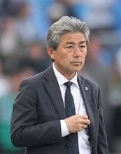 劇的勝利も反省　川崎・長谷部監督「うれしい反面、いろいろな気持ちが錯綜している」…神奈川ダービーで２－１