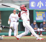 「【楽天】 辰己涼介が決勝犠飛含む２安打１打点「僕の時代は携帯とかがない…」と“辰己節”…「楽天イーグルス弟子入り体験」」の画像1