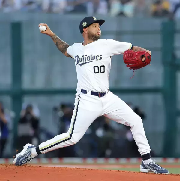 【球宴】オリックスのアンダーソン・エスピノーザが２回１安打無失点、１奪三振で降板　最速１５１キロ