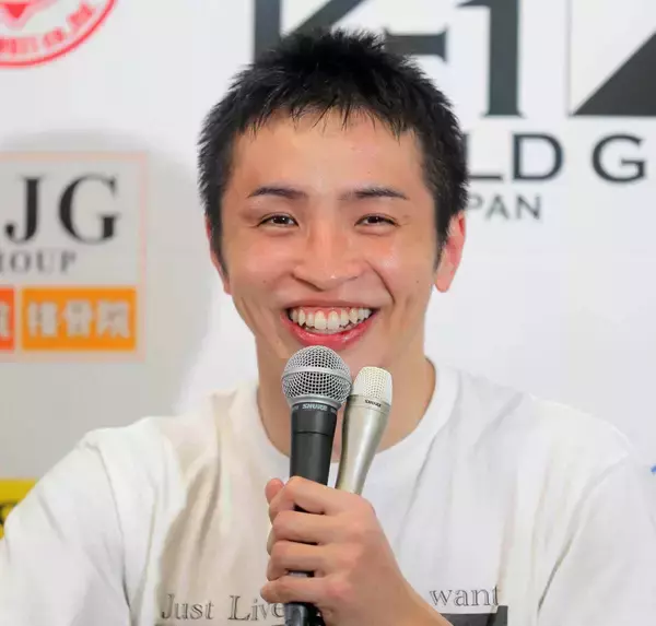 元Ｋ―１王者が再婚を報告　お相手は１０代女性「色々言われそうですが…」「一人の男としてもさらに精進」久保優太が報告