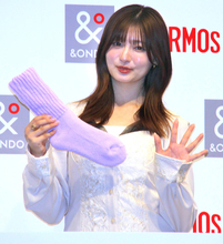 末端冷え性の吉川愛　冬の撮影乗り越える工夫「お湯で温めたり、カイロで口元を温めたりしている」