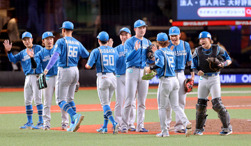 【日本ハム】新庄監督「ミス５個…よく勝ったわ本当に」不思議の逆王手　３位からの下剋上へ「また面白い勝負にね」