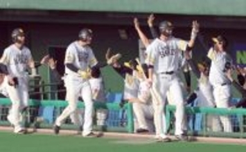 【ソフトバンク】秋広優人が今季実戦初アーチの３ランで侍撃破　小久保裕紀監督も絶賛「今の打ち方なら、あのぐらい飛ばせる」